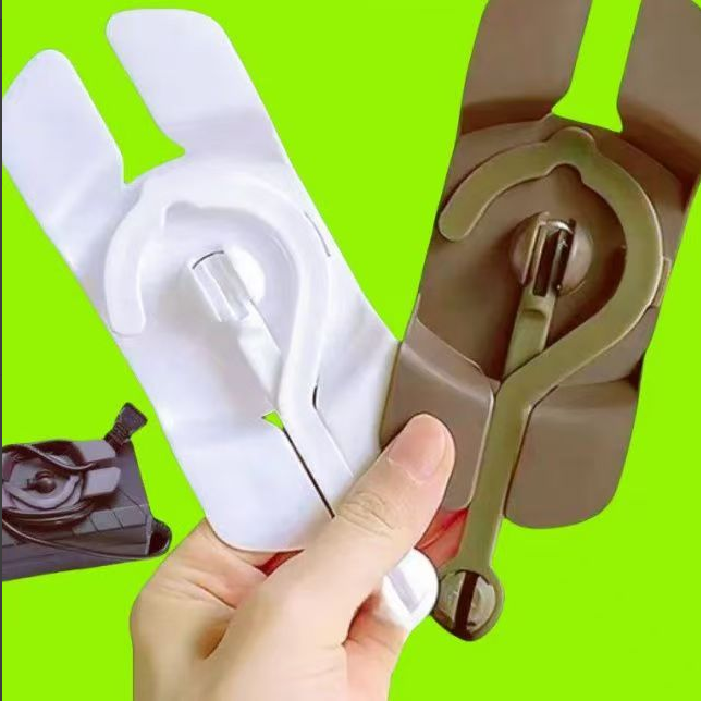 充电器挂钩